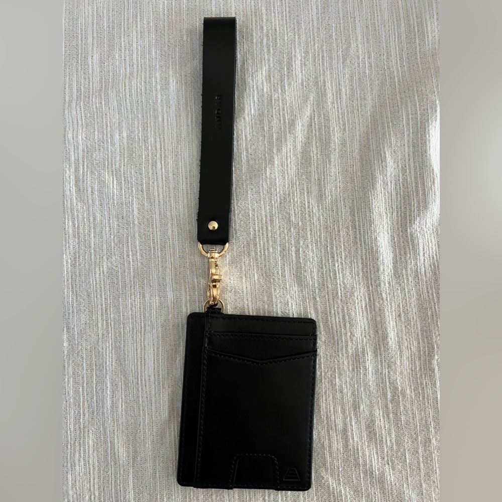 Andar Denner wallet